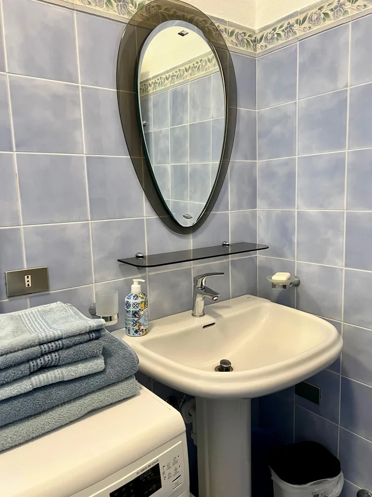 Il bagno privato dell'appartamento Ma'Già a Fresonara