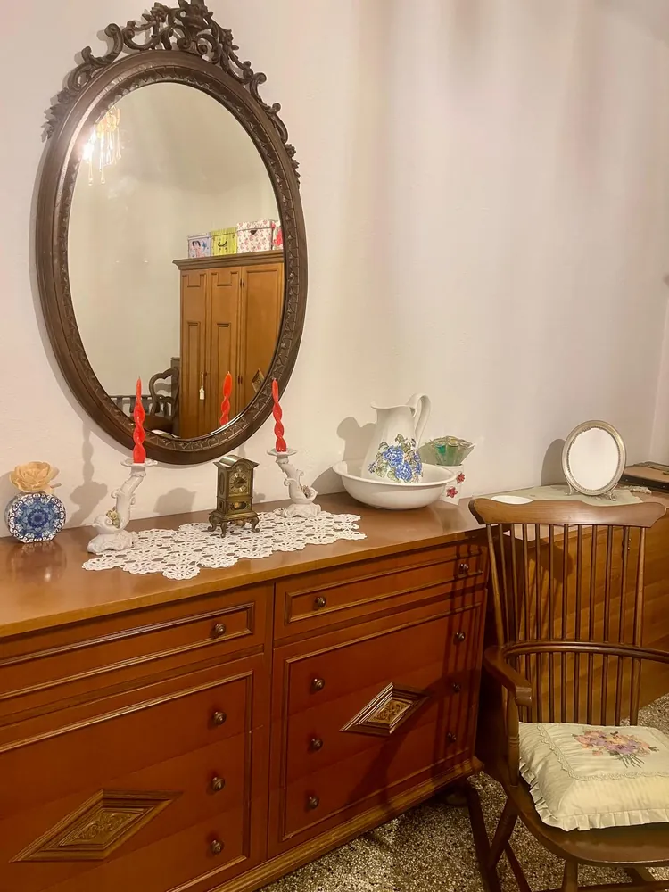 La prima camera da letto dell'appartamento Ma'Già a Fresonara