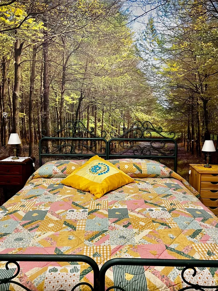 La seconda camera da letto dell'appartamento Ma'Già a Fresonara